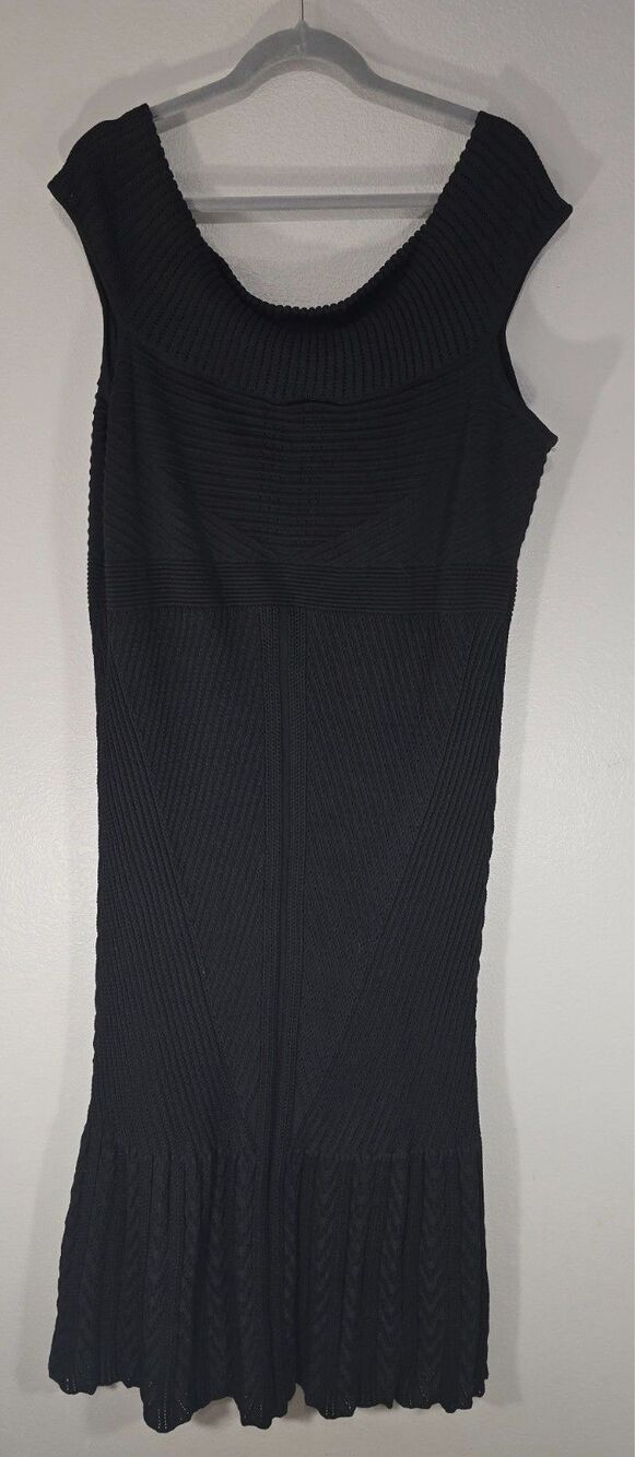 Torrid Black sweater Trumpet Midi Dress Bodycon Textured Plus Size 4 4x BM - Picture 6 of 10